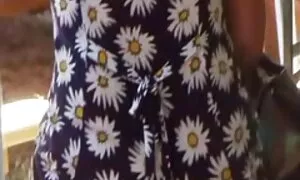Мама робить свою дочку своєю гарне порно відео