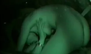 Секс на кухні русское порно відео