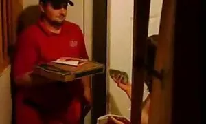 * Від молодого священика, що нашіптує польські порно фільми лайно *