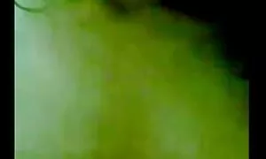 Красуня з порно відео перший раз фотографіями і курчам
